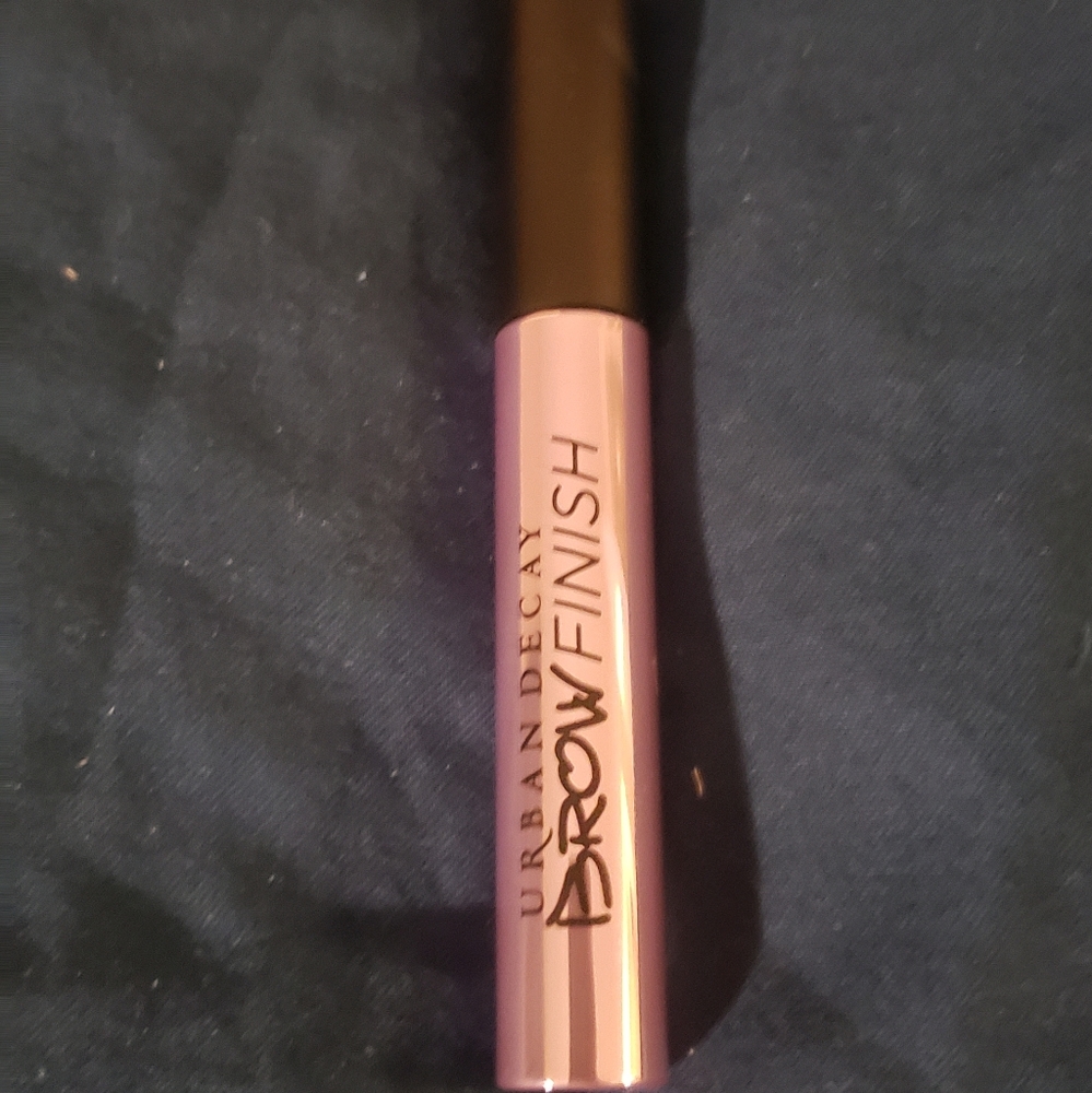 Urban decay brow finish gel ozone